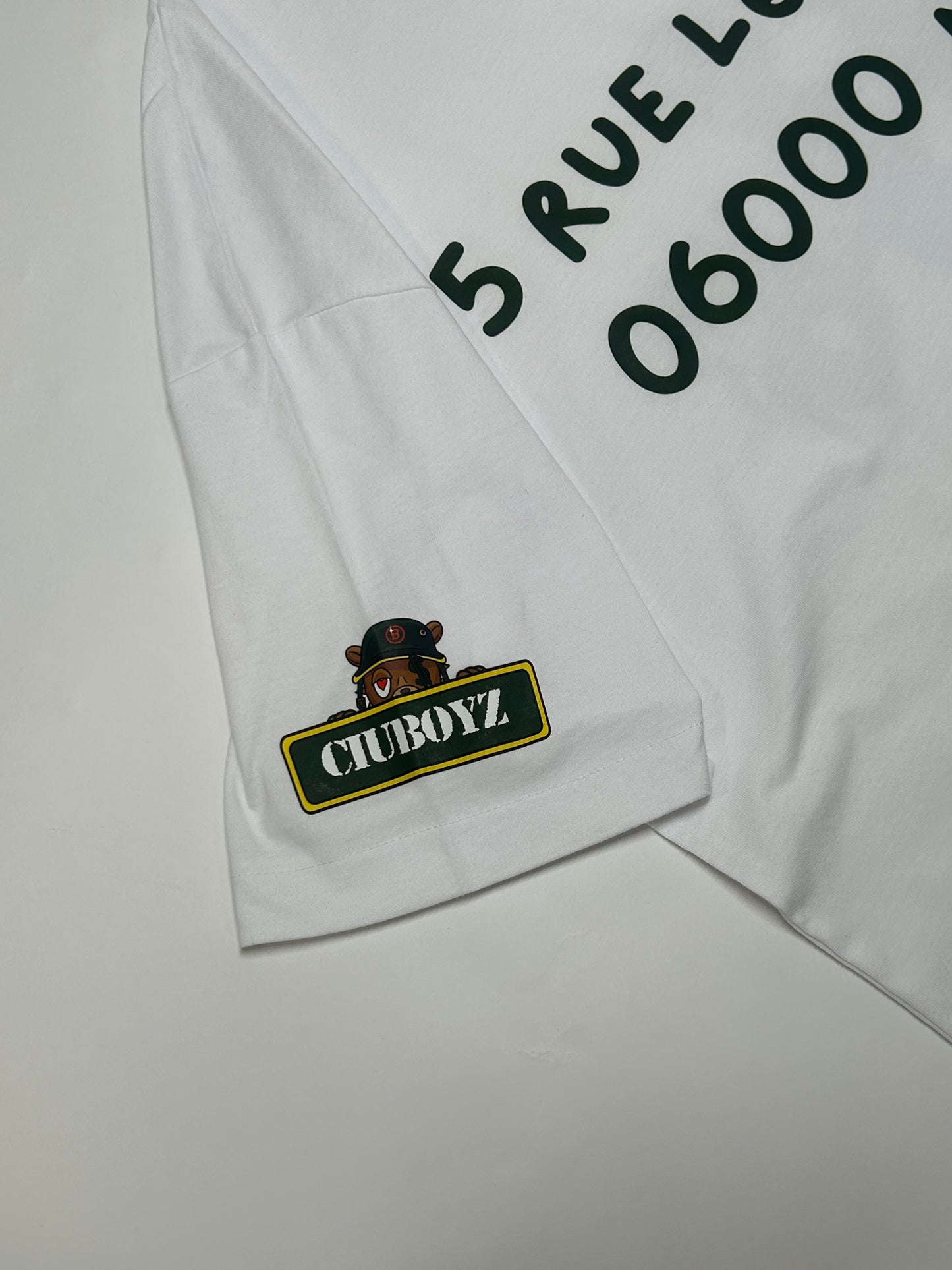 Box Logo Ciuboyz X Lakbi